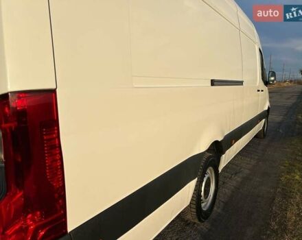 Белый Мерседес Sprinter, объемом двигателя 2.14 л и пробегом 219 тыс. км за 29499 $, фото 10 на Automoto.ua