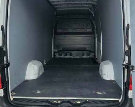 Белый Мерседес Sprinter, объемом двигателя 2.2 л и пробегом 174 тыс. км за 27500 $, фото 6 на Automoto.ua
