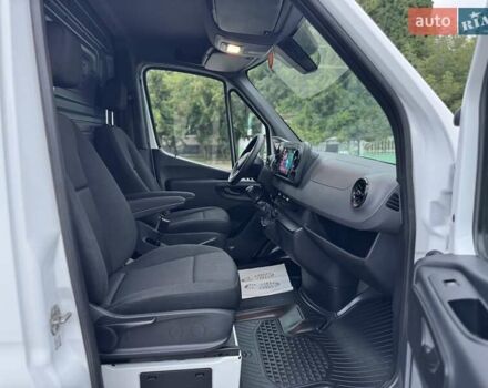 Білий Мерседес Sprinter, об'ємом двигуна 2.2 л та пробігом 243 тис. км за 25800 $, фото 61 на Automoto.ua