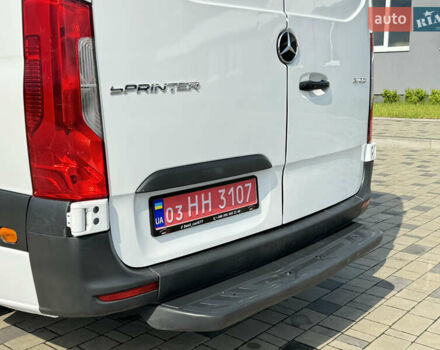Белый Мерседес Sprinter, объемом двигателя 2.2 л и пробегом 236 тыс. км за 22750 $, фото 27 на Automoto.ua
