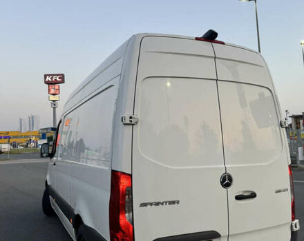 Білий Мерседес Sprinter, об'ємом двигуна 2.2 л та пробігом 201 тис. км за 25000 $, фото 13 на Automoto.ua