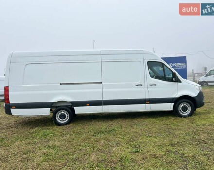 Белый Мерседес Sprinter, объемом двигателя 2.2 л и пробегом 143 тыс. км за 24400 $, фото 20 на Automoto.ua