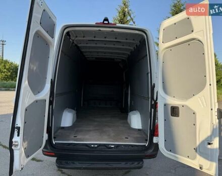 Белый Мерседес Sprinter, объемом двигателя 0 л и пробегом 290 тыс. км за 25000 $, фото 36 на Automoto.ua