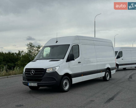 Белый Мерседес Sprinter, объемом двигателя 2.2 л и пробегом 300 тыс. км за 25900 $, фото 48 на Automoto.ua