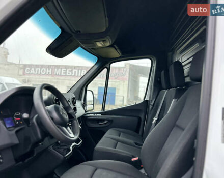 Белый Мерседес Sprinter, объемом двигателя 2.2 л и пробегом 143 тыс. км за 24400 $, фото 57 на Automoto.ua