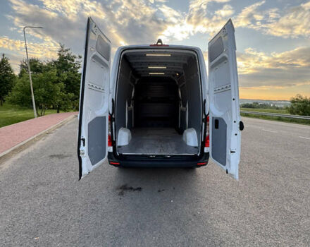 Белый Мерседес Sprinter, объемом двигателя 2.2 л и пробегом 308 тыс. км за 25800 $, фото 11 на Automoto.ua