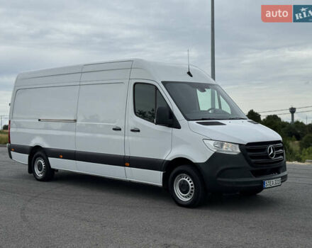 Белый Мерседес Sprinter, объемом двигателя 2.2 л и пробегом 300 тыс. км за 25900 $, фото 14 на Automoto.ua