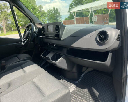 Білий Мерседес Sprinter, об'ємом двигуна 2.14 л та пробігом 164 тис. км за 26999 $, фото 11 на Automoto.ua