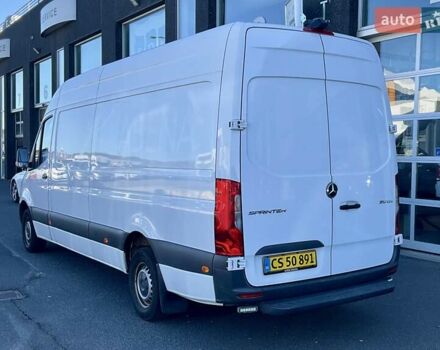 Белый Мерседес Sprinter, объемом двигателя 2.14 л и пробегом 295 тыс. км за 25800 $, фото 2 на Automoto.ua