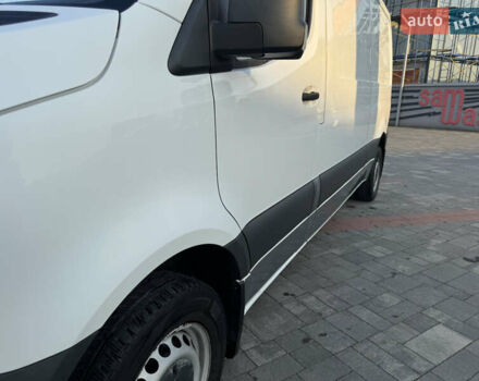Білий Мерседес Sprinter, об'ємом двигуна 2.14 л та пробігом 332 тис. км за 21863 $, фото 8 на Automoto.ua