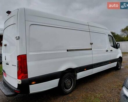 Белый Мерседес Sprinter, объемом двигателя 0 л и пробегом 207 тыс. км за 22600 $, фото 32 на Automoto.ua