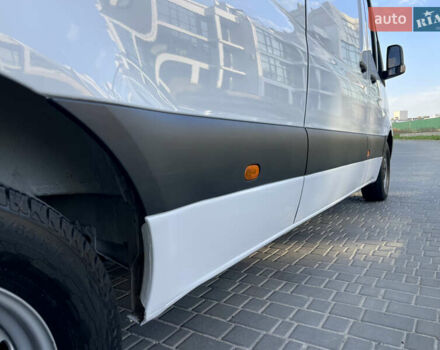 Белый Мерседес Sprinter, объемом двигателя 2.2 л и пробегом 298 тыс. км за 25600 $, фото 23 на Automoto.ua