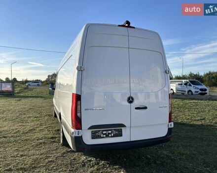 Белый Мерседес Sprinter, объемом двигателя 2.08 л и пробегом 145 тыс. км за 28999 $, фото 13 на Automoto.ua