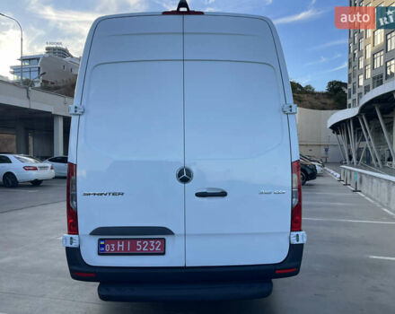 Белый Мерседес Sprinter, объемом двигателя 2.2 л и пробегом 288 тыс. км за 24900 $, фото 9 на Automoto.ua