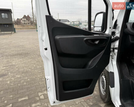 Белый Мерседес Sprinter, объемом двигателя 1.99 л и пробегом 171 тыс. км за 24900 $, фото 26 на Automoto.ua
