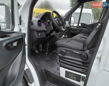 Белый Мерседес Sprinter, объемом двигателя 0 л и пробегом 207 тыс. км за 22600 $, фото 59 на Automoto.ua