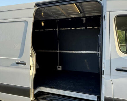 Белый Мерседес Sprinter, объемом двигателя 3 л и пробегом 222 тыс. км за 40300 $, фото 23 на Automoto.ua