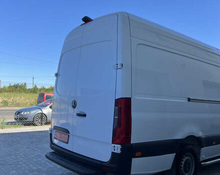 Белый Мерседес Sprinter, объемом двигателя 2 л и пробегом 246 тыс. км за 27550 $, фото 6 на Automoto.ua