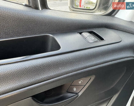 Білий Мерседес Sprinter, об'ємом двигуна 2.14 л та пробігом 332 тис. км за 21863 $, фото 37 на Automoto.ua