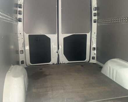 Белый Мерседес Sprinter, объемом двигателя 2 л и пробегом 311 тыс. км за 26300 $, фото 9 на Automoto.ua