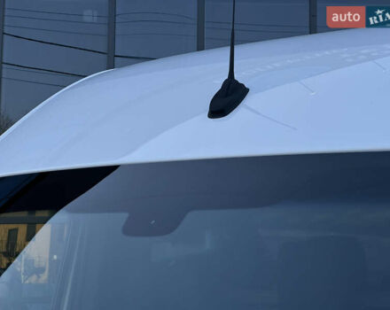 Белый Мерседес Sprinter, объемом двигателя 2.14 л и пробегом 203 тыс. км за 27500 $, фото 33 на Automoto.ua