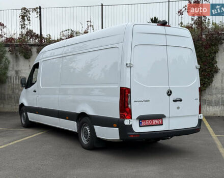 Белый Мерседес Sprinter, объемом двигателя 2 л и пробегом 240 тыс. км за 25999 $, фото 12 на Automoto.ua