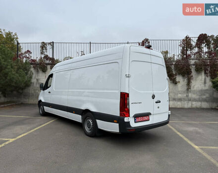 Белый Мерседес Sprinter, объемом двигателя 2 л и пробегом 240 тыс. км за 25999 $, фото 26 на Automoto.ua