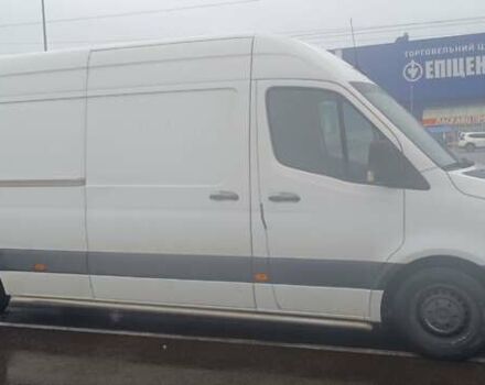 Белый Мерседес Sprinter, объемом двигателя 1.95 л и пробегом 300 тыс. км за 25999 $, фото 16 на Automoto.ua