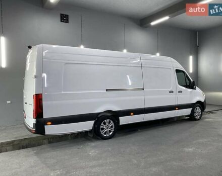 Белый Мерседес Sprinter, объемом двигателя 2.08 л и пробегом 140 тыс. км за 29450 $, фото 13 на Automoto.ua