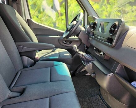 Белый Мерседес Sprinter, объемом двигателя 2.1 л и пробегом 47 тыс. км за 35000 $, фото 9 на Automoto.ua