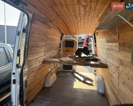 Белый Мерседес Sprinter, объемом двигателя 3 л и пробегом 277 тыс. км за 23500 $, фото 13 на Automoto.ua