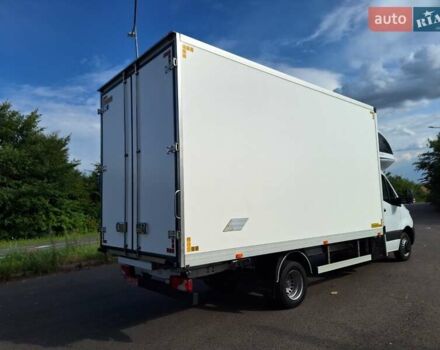 Белый Мерседес Sprinter, объемом двигателя 2.99 л и пробегом 220 тыс. км за 39800 $, фото 51 на Automoto.ua