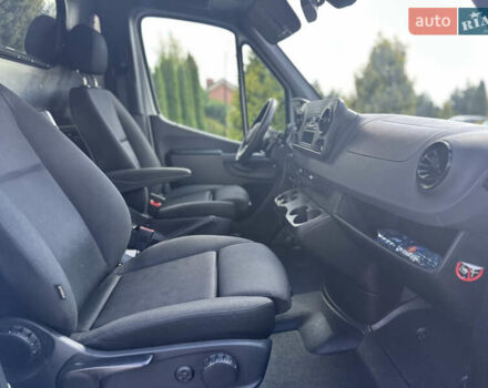 Білий Мерседес Sprinter, об'ємом двигуна 2.14 л та пробігом 390 тис. км за 32000 $, фото 7 на Automoto.ua