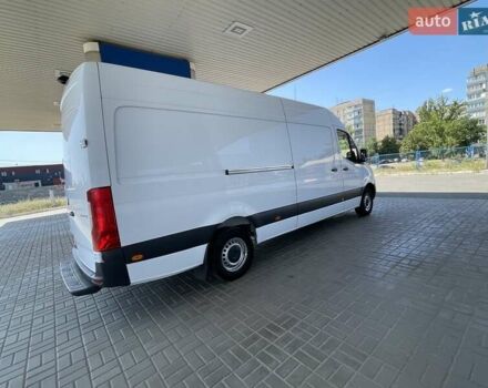Белый Мерседес Sprinter, объемом двигателя 2.2 л и пробегом 358 тыс. км за 27500 $, фото 13 на Automoto.ua