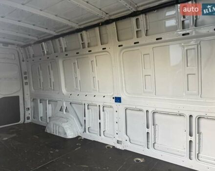 Белый Мерседес Sprinter, объемом двигателя 2 л и пробегом 311 тыс. км за 23900 $, фото 12 на Automoto.ua