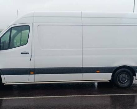 Белый Мерседес Sprinter, объемом двигателя 1.95 л и пробегом 300 тыс. км за 25999 $, фото 9 на Automoto.ua