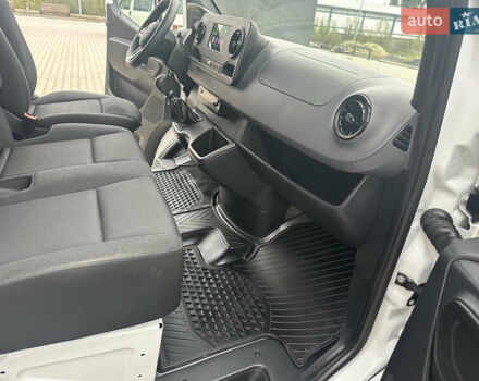 Мерседес Sprinter 2021 у Ковель на Automoto.ua Білий Мерседес Sprinter, об'ємом двигуна 1.95 л та пробігом 305 тис. км за 25200 $, фото 32 на Automoto.ua