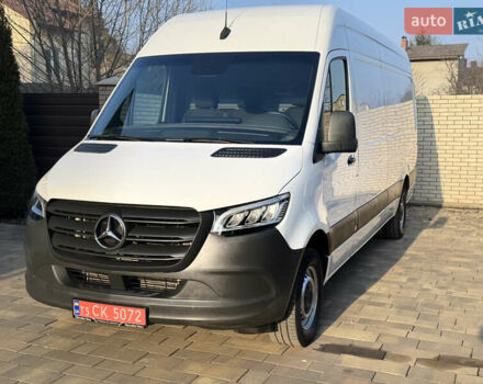 Белый Мерседес Sprinter, объемом двигателя 3 л и пробегом 222 тыс. км за 40300 $, фото 4 на Automoto.ua