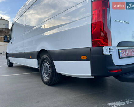 Белый Мерседес Sprinter, объемом двигателя 2.2 л и пробегом 288 тыс. км за 24900 $, фото 63 на Automoto.ua