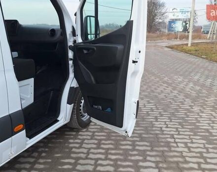 Белый Мерседес Sprinter, объемом двигателя 2 л и пробегом 362 тыс. км за 24900 $, фото 64 на Automoto.ua