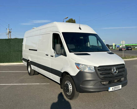 Белый Мерседес Sprinter, объемом двигателя 2.99 л и пробегом 136 тыс. км за 43000 $, фото 2 на Automoto.ua