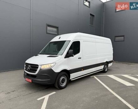 Белый Мерседес Sprinter, объемом двигателя 2 л и пробегом 238 тыс. км за 31950 $, фото 3 на Automoto.ua