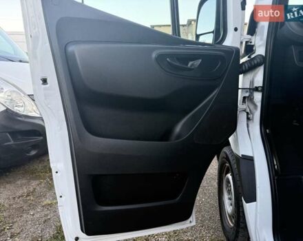 Белый Мерседес Sprinter, объемом двигателя 2 л и пробегом 311 тыс. км за 23900 $, фото 38 на Automoto.ua