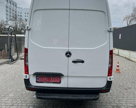 Белый Мерседес Sprinter, объемом двигателя 0 л и пробегом 265 тыс. км за 25990 $, фото 17 на Automoto.ua