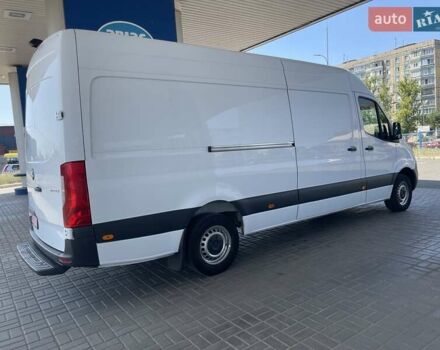 Белый Мерседес Sprinter, объемом двигателя 2.2 л и пробегом 358 тыс. км за 27500 $, фото 8 на Automoto.ua