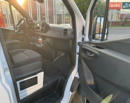 Білий Мерседес Sprinter, об'ємом двигуна 2.14 л та пробігом 332 тис. км за 21863 $, фото 29 на Automoto.ua