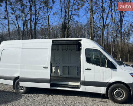 Белый Мерседес Sprinter, объемом двигателя 3 л и пробегом 24 тыс. км за 43000 $, фото 8 на Automoto.ua