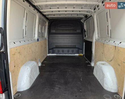 Білий Мерседес Sprinter, об'ємом двигуна 2.14 л та пробігом 332 тис. км за 21863 $, фото 19 на Automoto.ua
