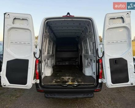 Белый Мерседес Sprinter, объемом двигателя 2 л и пробегом 311 тыс. км за 23900 $, фото 10 на Automoto.ua