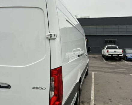 Білий Мерседес Sprinter, об'ємом двигуна 0 л та пробігом 200 тис. км за 40000 $, фото 6 на Automoto.ua